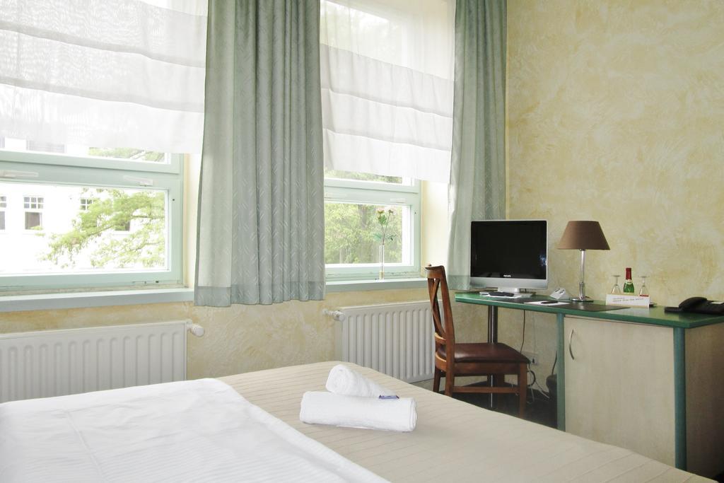 Hotel Ostseestern Ostseebad Kühlungsborn Extérieur photo